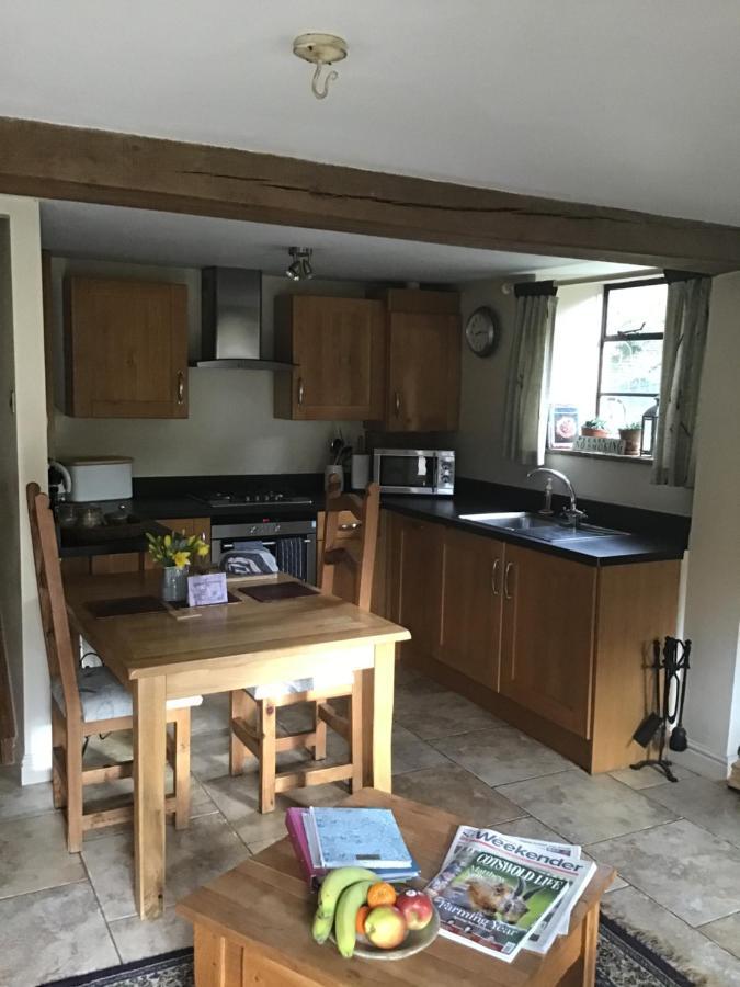 Dove Cottage Bisley  Dış mekan fotoğraf