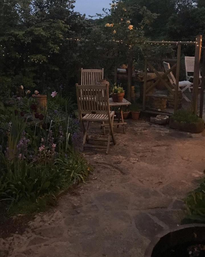 Dove Cottage Bisley  Dış mekan fotoğraf